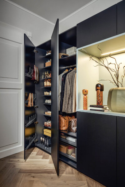 next125_nx510-L187M-L292M_nx505-L235_Garderobe-2_HF_next-kuechen_Neustadt_Landau_Karlsruhe