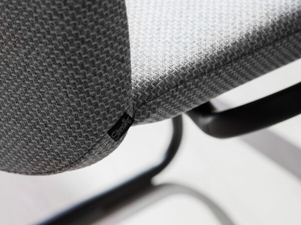 Stressless_Dining_Laurel_Low_D400_Fabric_Ivy_Light_Grey_detail2_52525_HF_neustadt-landau-karlsruhe