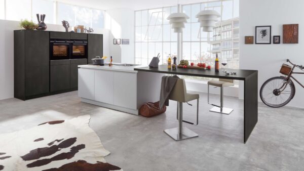 WERT KÜCHE® Nova mit Constructa und privileg  Elektrogeräten