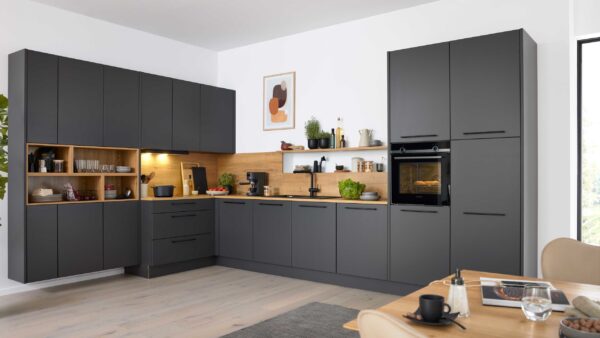 Interliving Küche Serie 3070 mit SIEMENS-Einbaugeräten