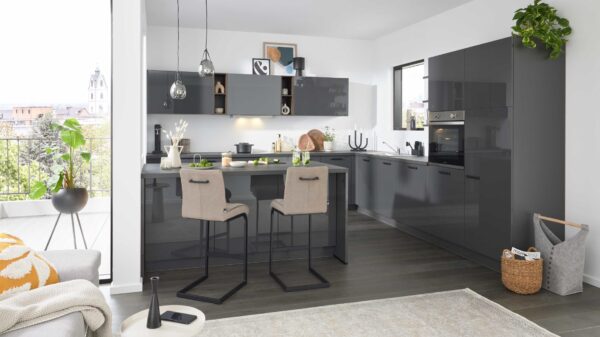 Interliving Küche Serie 3068 mit privileg-Einbaugeräten