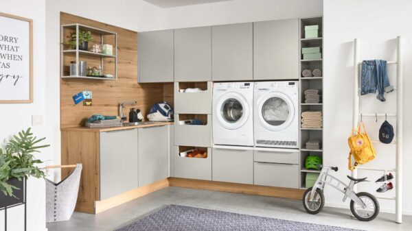 Interliving Küche Serie 3087 – Hauswirtschaftsraumlösung