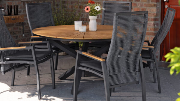 Interliving Gartenmöbel Serie 7011 – Esstisch