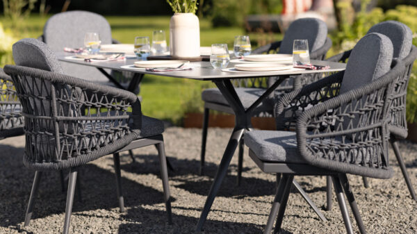 Interliving Gartenmöbel Serie 7012 – Esstisch