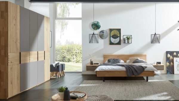 Interliving Schlafzimmer Serie 1015 – Komplettzimmer mit Mattglasfronten