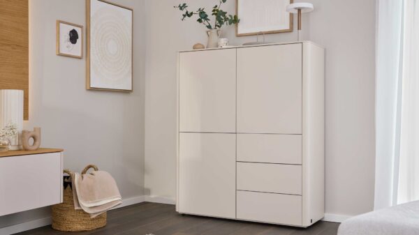 Interliving Wohnzimmer Serie 2035 – Highboard