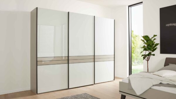 Interliving Schlafzimmer Serie 1032 – Schwebetürenschrank