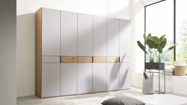 Interliving Kleiderschrank Serie 1207 – Kleiderschrank 98200